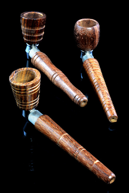 Wholesale wooden smoking pipes in bulk.