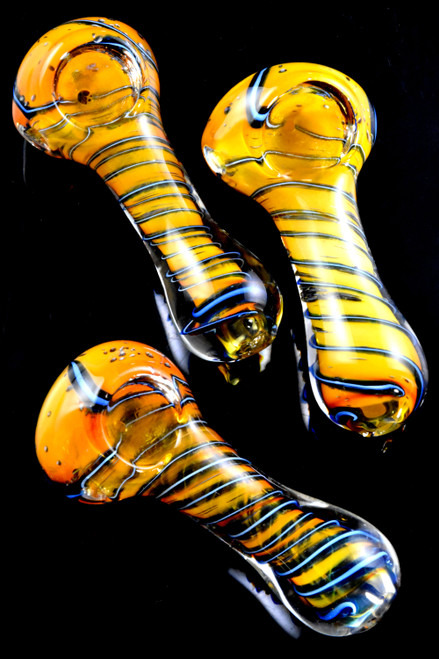 Bulk purchase gold fumed glass spoon pipes from head shop distributor.