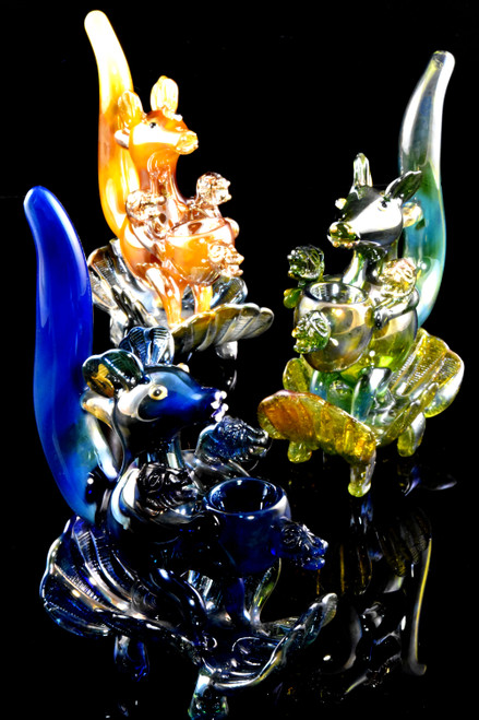 Wholesale reflective glass squirrel shrine animal pipes for smoke shop resale.