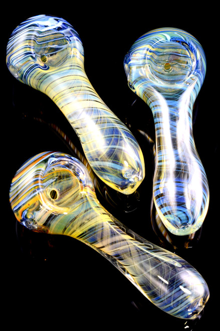 Small Color Changing Spiral Stripe Glass Pipe - P1870