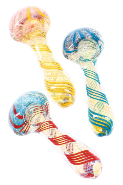 Wholesale 3.5-inch color-changing frit glass spoon pipes, clear borosilicate with yellow, blue, red spiral stripes, front overhead trio view.