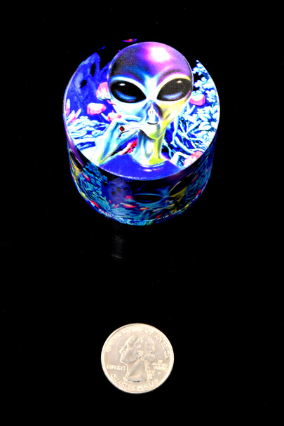 50mm 4 Part Zinc Alloy Alien Decal Grinder - G0470