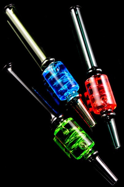 Wholesale glycerin coil glass nectar straws for bulk head shop sale.