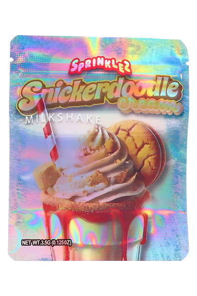 Bulk 1/8 oz mylar bag, Sprinklez Snickerdoodle Cream Milkshake holographic design, 3.5 g, front studio photograph for catalogs. Bulk 1/8 oz mylar bag, Sprinklez Snickerdoodle Cream Milkshake holographic design, 3.5 g, front studio photograph for catalogs.