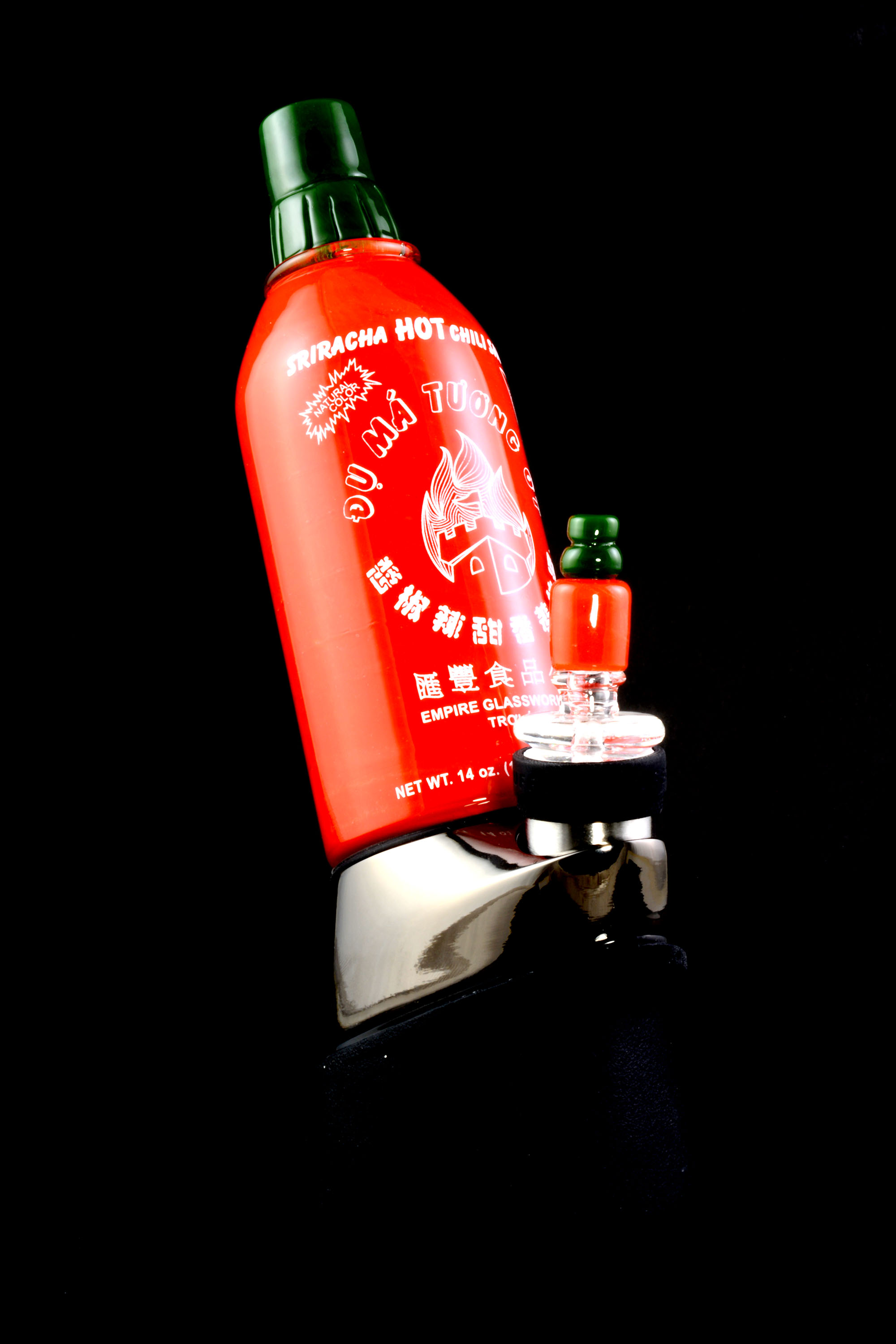 Sriracha Themed Glass Attachment for Puffco Peak