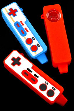 Silicone Game Controller Hand Pipe with Glass Bowl - P3004 | Wholesale ...