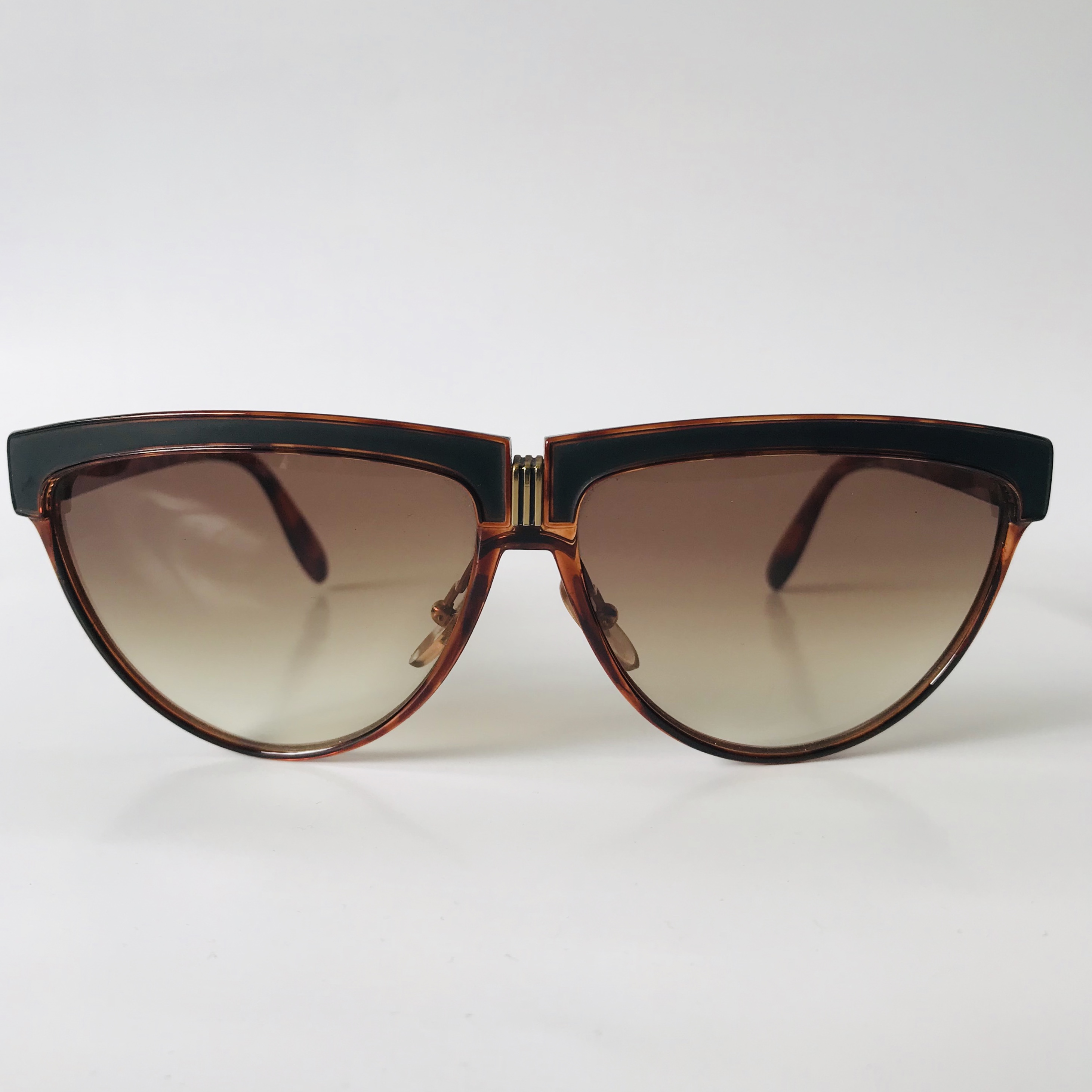 Vintage Guy Laroche Green Sunglasses | Nuuly Thrift