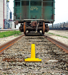 Aldon 4015-144 Exposed Rail Track Clearance Marker, Multiple Color Values Available