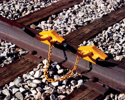 Nolan Wheel Chocks, Two WC-1 Chocks Linked with Chain, WC-11