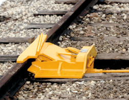 Aldon 4114-10 One Way Retractable Derail, Single Direction Left or Right - Each