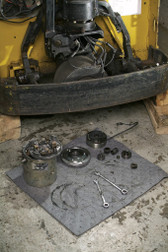 SpillTech GPL100H Protector Gray Polypropylene Absorbent Pad - 100 Pack