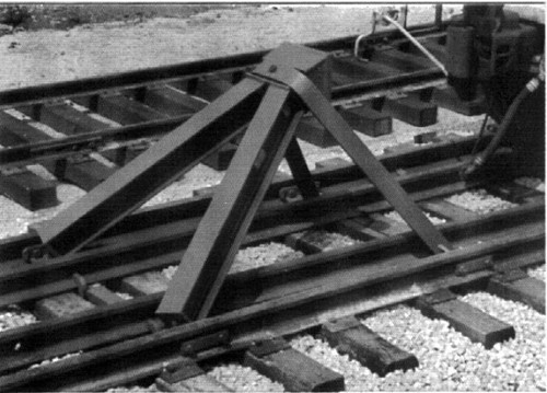 Western Cullen Hayes WCT Modern Design Bumping Post, Rugged Steel