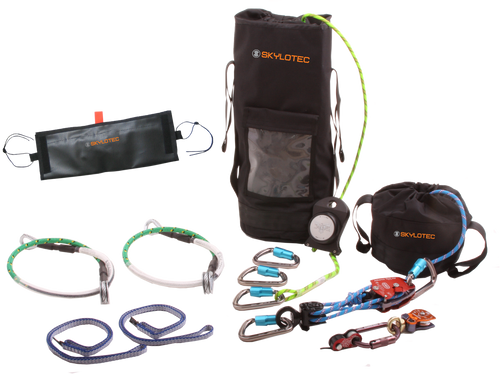 Skylotec SET-900008 One Size Fit All A-330 Escape and Rescue Kit with Deus A-330 Descent Device, 300 ft of 7.5 mm Poly/Tech Rope, (3) Aluminum Carabiners, 2-ROW 4 ft Anchors, Edge Protector, SMA RTU Kit, Tower Bag - Each