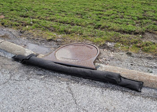 Eagle T8712 Black Non-Woven Geotextile Catch Basin Curb Inlet Insert - Each