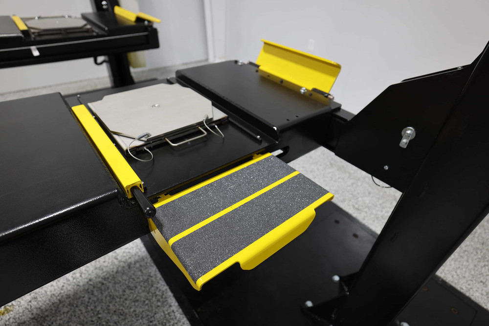 Challenger AR4115XAX 15,000 lb. ALI Certified Closed-Front 4-Post Alignment Package