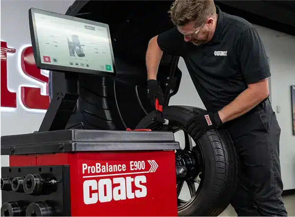 Coats ProBalance E900 Diagnostic Wheel Balancer Coats ProBalance E900 Diagnostic Wheel Balancer