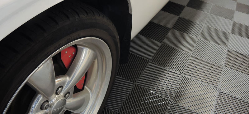 フローテック 18インチ ディッシュ RaceDeck Free-Flow XLC 18