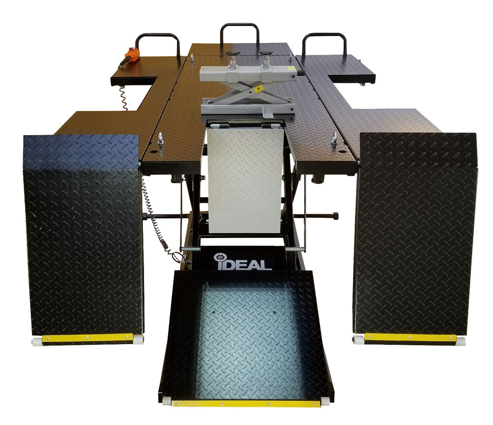 iDEAL U-2200IEH-XR-BLK Elec-Hydra UTV Lift w/Integrated Motor & Retractable Ramp - Black Edition iDEAL U-2200IEH-XR-BLK Elec-Hydra UTV Lift w/Integrated Motor & Retractable Ramp - Black Edition