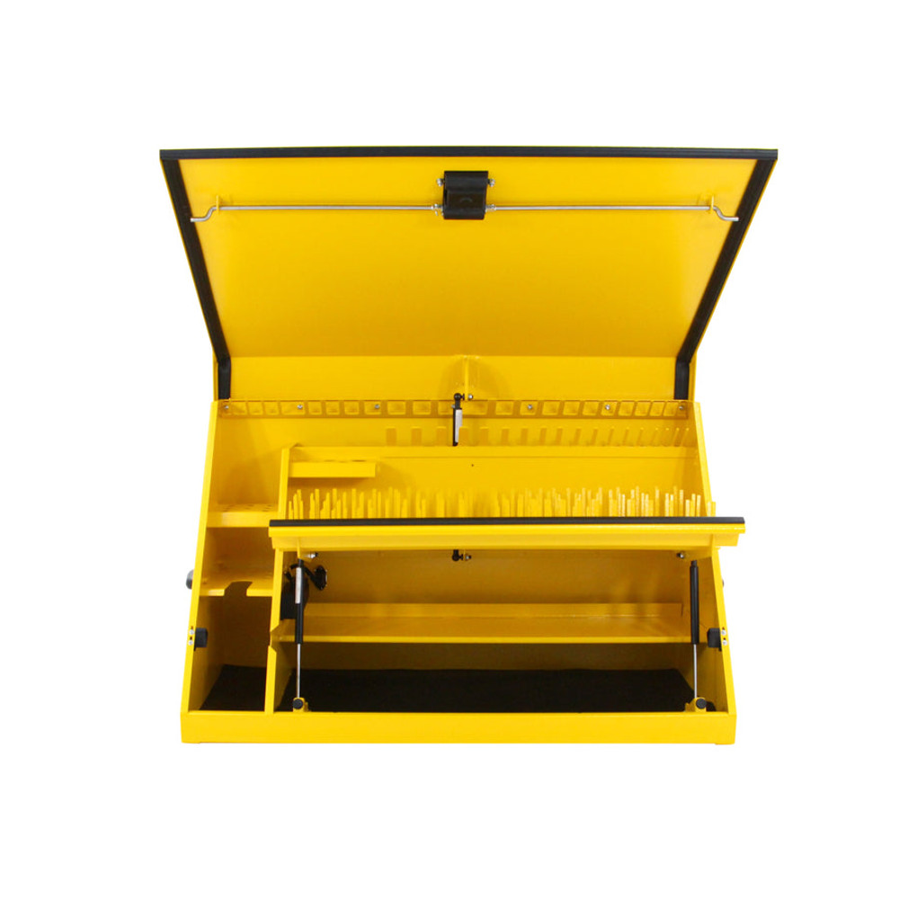 DeWALT 36" x 17" Triangle Toolbox - Yellow