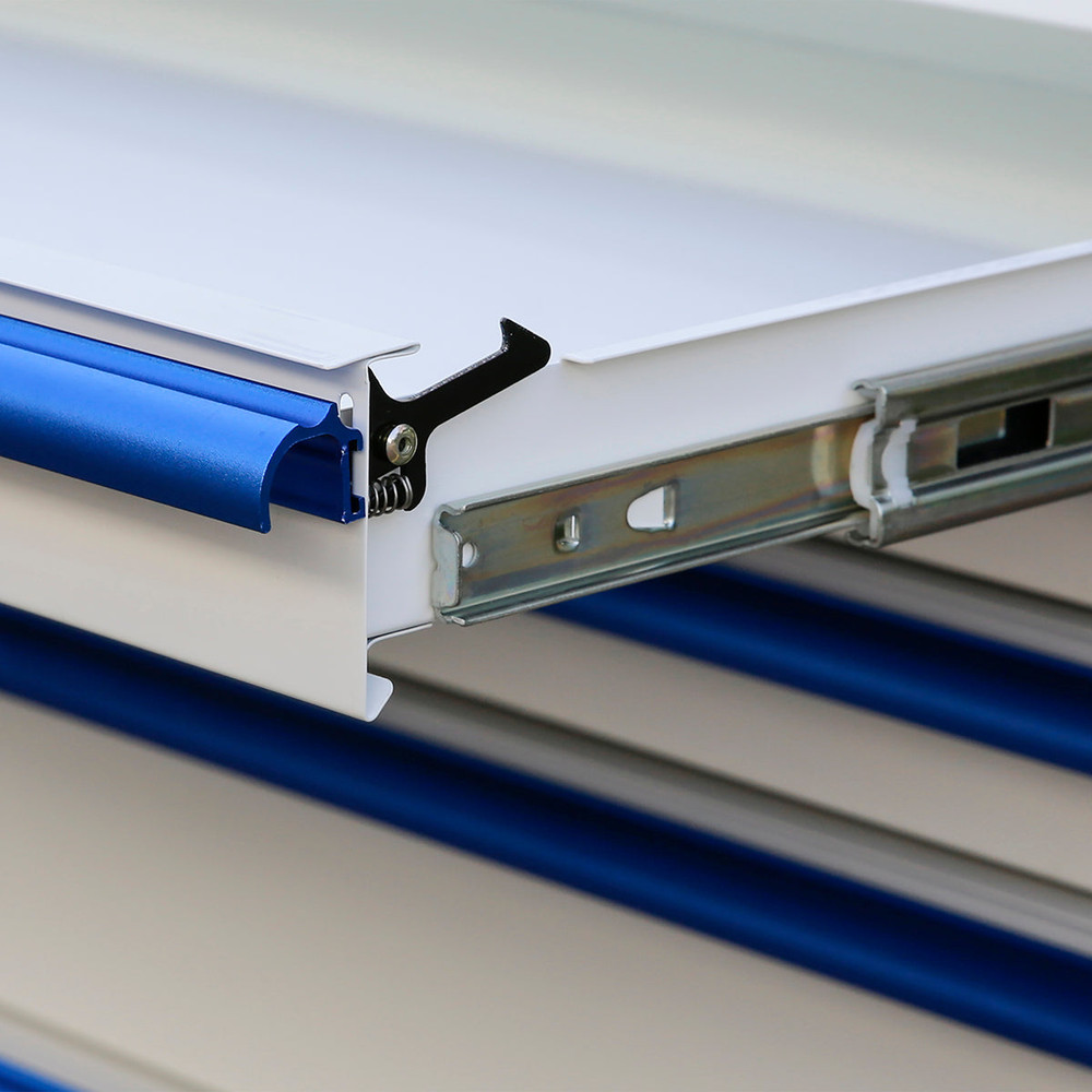 Montezuma Pro Series 36" Mechanics Cart - Gloss White w/Blue trim Montezuma Pro Series 36" Mechanics Cart - Gloss White w/Blue trim