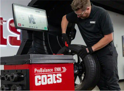 Coats ProBalance E900 Diagnostic Wheel Balancer Coats ProBalance E900 Diagnostic Wheel Balancer