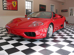 RaceDeck Diamond Tread 12" x 12" RaceDeck Diamond Tread 12" x 12"