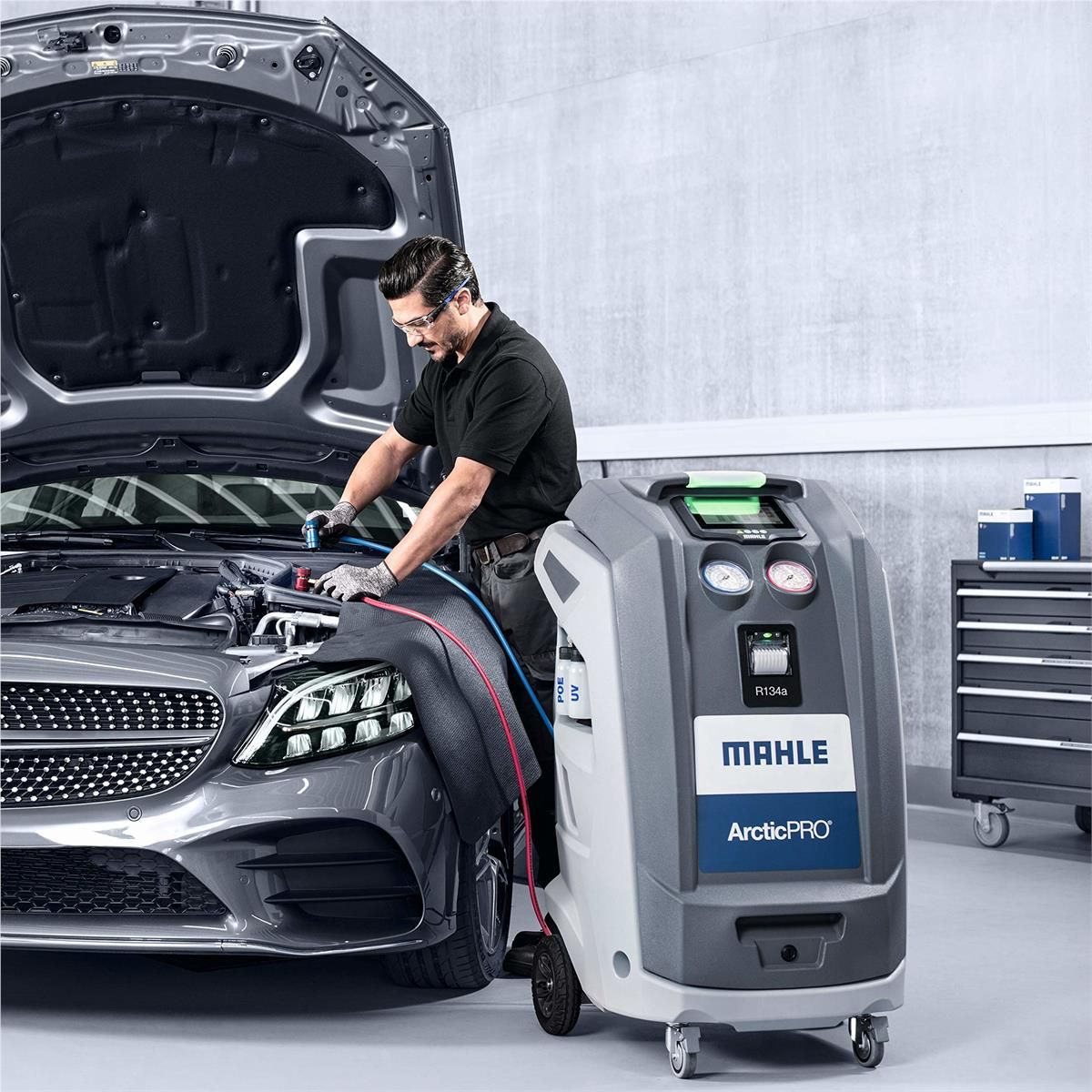 Mahle ArcticPRO ACX2180H Hybrid R134a Refrigerant Handling System