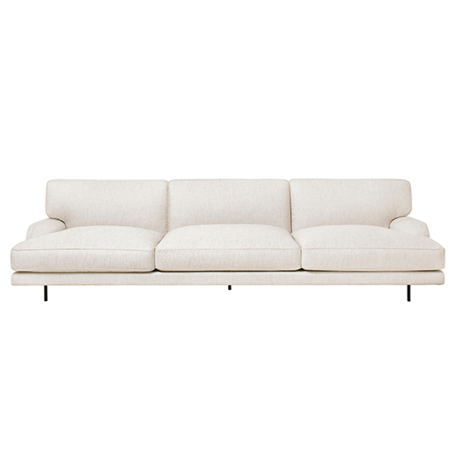 Gubi  |  Flaneur Sofa 3 Seater