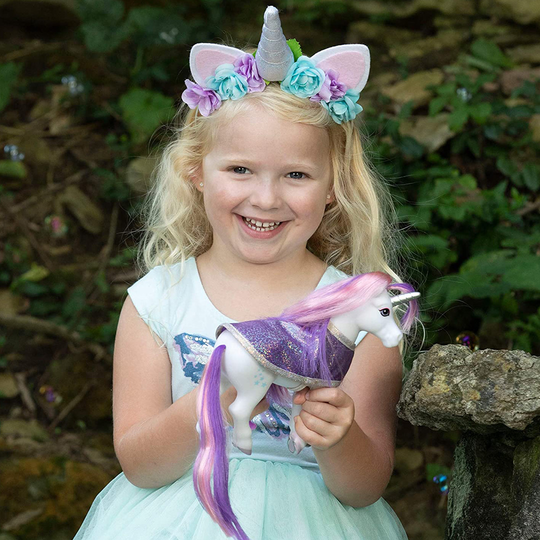 Breyer Luna, Bath Time Unicorn