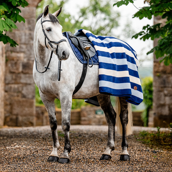 Horseware Newmarket Reversible Pony Fleece, Witney Navy. Horseware Newmarket Reversible Pony Fleece, Witney Navy.
