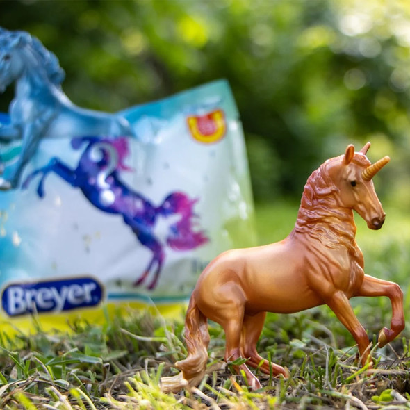 Breyer Stablemates Mystery Unicorn Surprise: Fire & Ice | Individual Blind Bag.