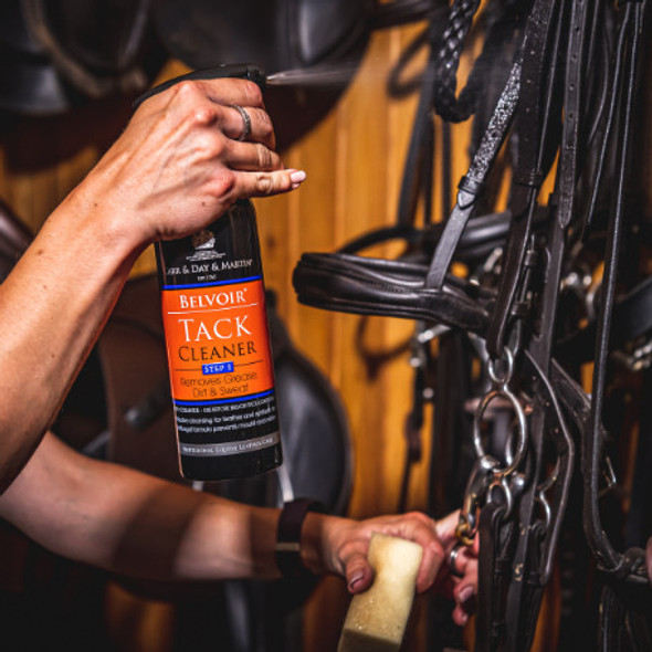 Belvoir Tack Cleaner Spray, Step 1. Belvoir Tack Cleaner Spray, Step 1.