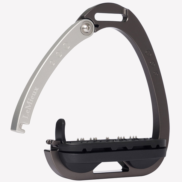 LeMieux Vector Balance Safety Stirrups, Carbon/Silver.