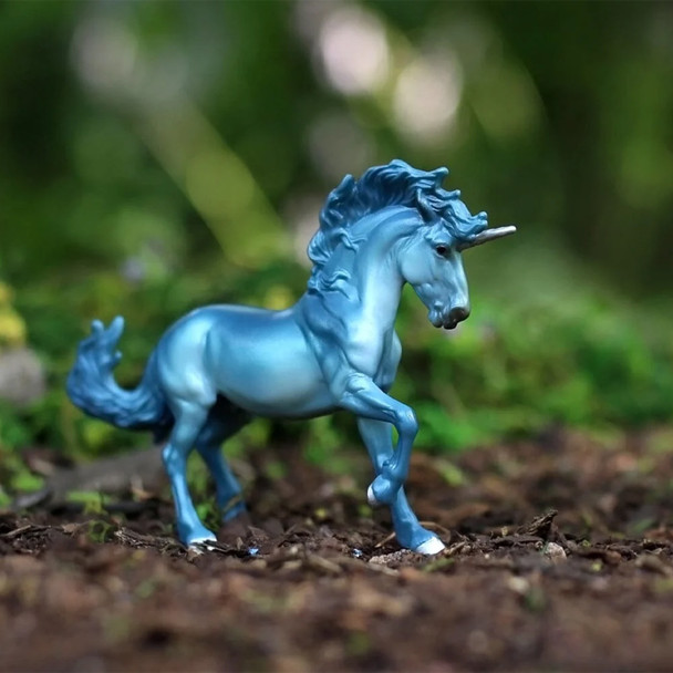 Breyer Stablemates Mystery Unicorn Surprise: Fire & Ice | Individual Blind Bag.