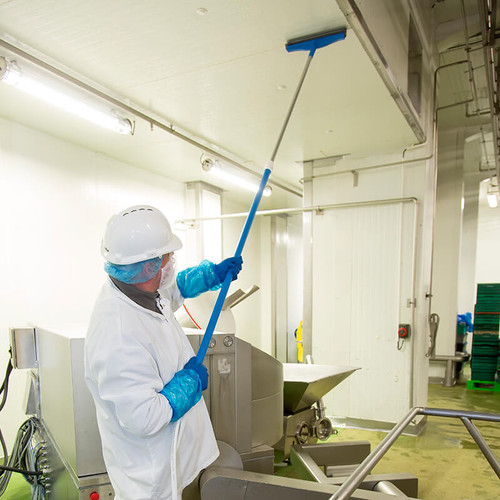 Vikan Waterfed Telescopic Handle