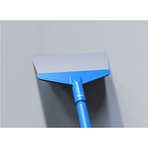 Vikan Scraper with Flexible Steelblade