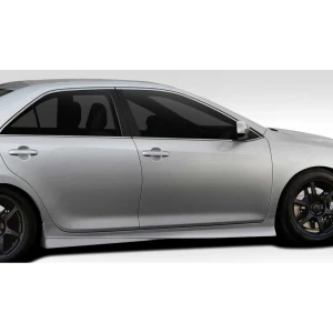 2012-2014 Toyota Camry Racer Side Skirts - image 1