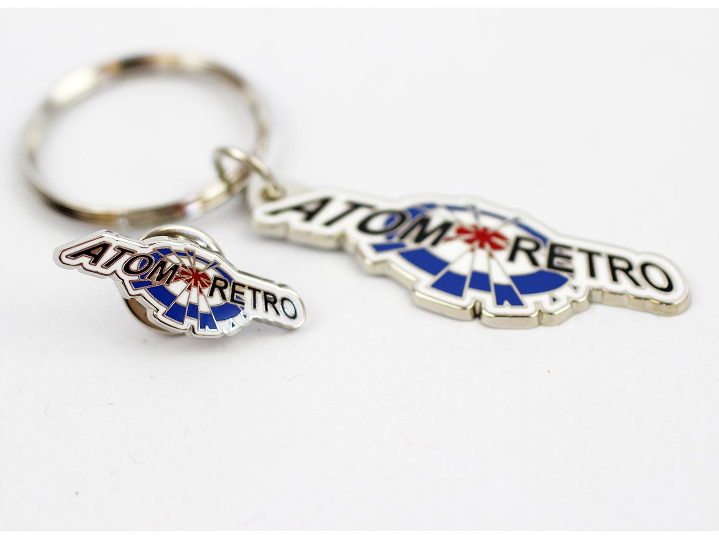 ATOM RETRO KEYRING AND PIN BADGE SET