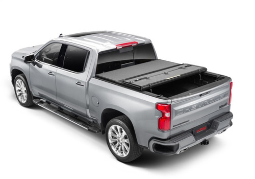 Extang 14-18 Chevy/GMC Silverado/Sierra 1500 (6ft. 7in. Bed) Solid Fold ALX - 88450 Photo - Mounted