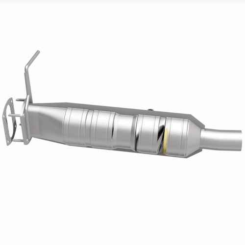 MagnaFlow 09-17 Ford F53 V10 6.8L Underbody Direct Fit Catalytic Converter - 280436 360 Degree Image Set