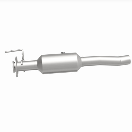 MagnaFlow 18-19 Ford F-450 Super Duty V10 6.8L Underbody Direct Fit Catalytic Converter - 280439 360 Degree Image Set