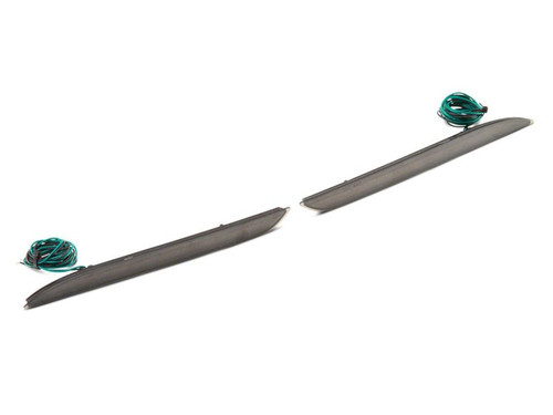 Raxiom 15-17 Ford Mustang Axial Series Diffuser LED Kit - 406714 Photo - Close Up