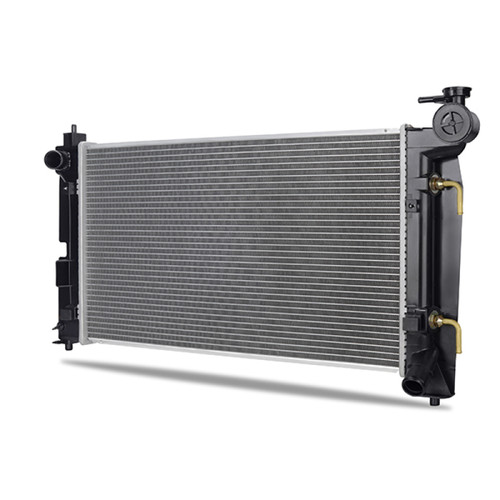 Mishimoto Pontiac Vibe Replacement Radiator 2003-2008 - R2428-AT Photo - Close Up