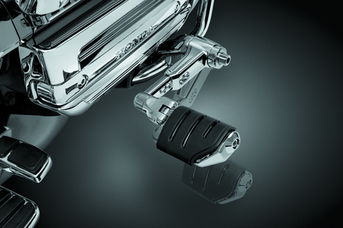 Kuryakyn Ergo III Adjustable Mount With Trident Dually ISO Pegs Chrome - 4081 User 1