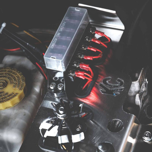 KC HiLiTES 2018+ Jeep Wrangler JL 3.6L / 2020+ Jeep Gladiator JT 3.6L Cyclone LED Engine Tray Kit - 356 Photo - lifestyle view