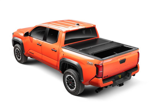 UnderCover 22-25 Nissan Frontier w/ or w/o Utili-Track Sys 60in. Bed Select Bed Cover - SL54020 Photo - Mounted