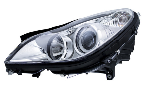 Hella 2006-2011 Mercedes-Benz CLS500 Halogen Headlight Assembly - 008821051 Photo - Close Up