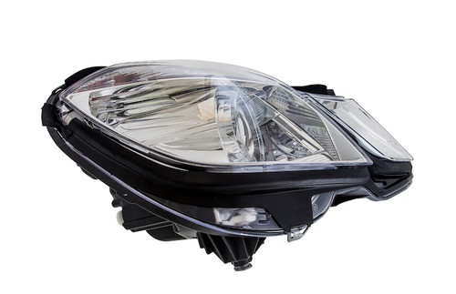 Hella 2010-2013 Mercedes-Benz E300 E350 E400 E550 Bi-Xenon Headlight Assembly - 011705141 Photo - Close Up