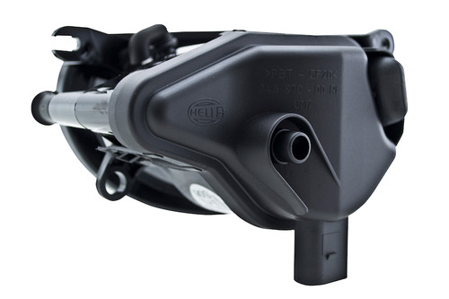 Hella 2006-2014 Audi A3 Q7 Fog Light Assembly Right - 247003021 Photo - Close Up