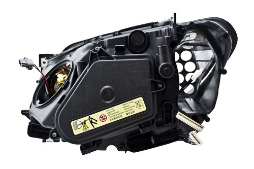 Hella 2009-2012 BMW 740i Headlight Assembly - 354690061 Photo - Close Up